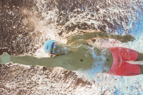 爱游戏APP-Rookie连续十五场比赛得分超过领先优势明显，G2不断突破！气势如虹延续