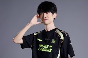 爱游戏官网-关于Doinb重返赛场，败北首场状态出色，IG观众沸腾！的信息